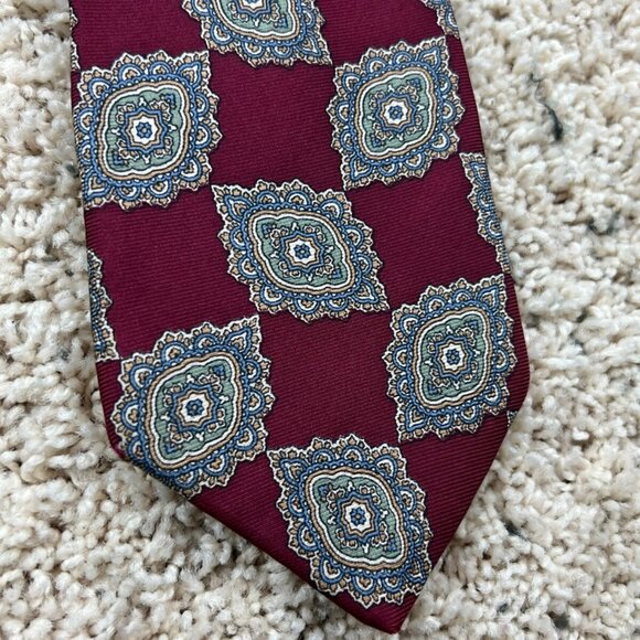 Pierre Balmain Mens Silk Tie Classic Red Burgundy Woven Formal Necktie Patterned - Picture 1 of 9